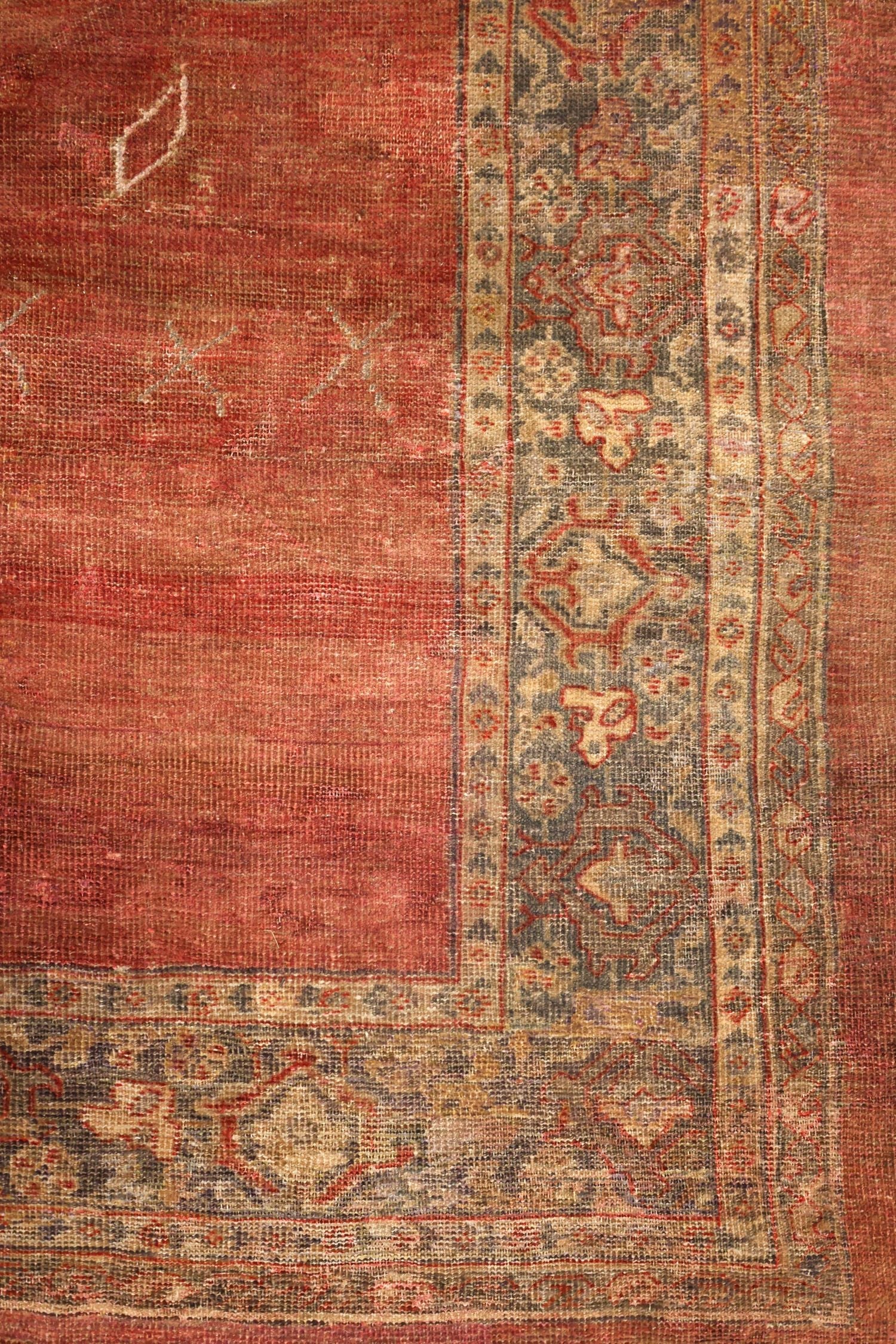 Vintage Sultanabad Handwoven Tribal Rug, J77204