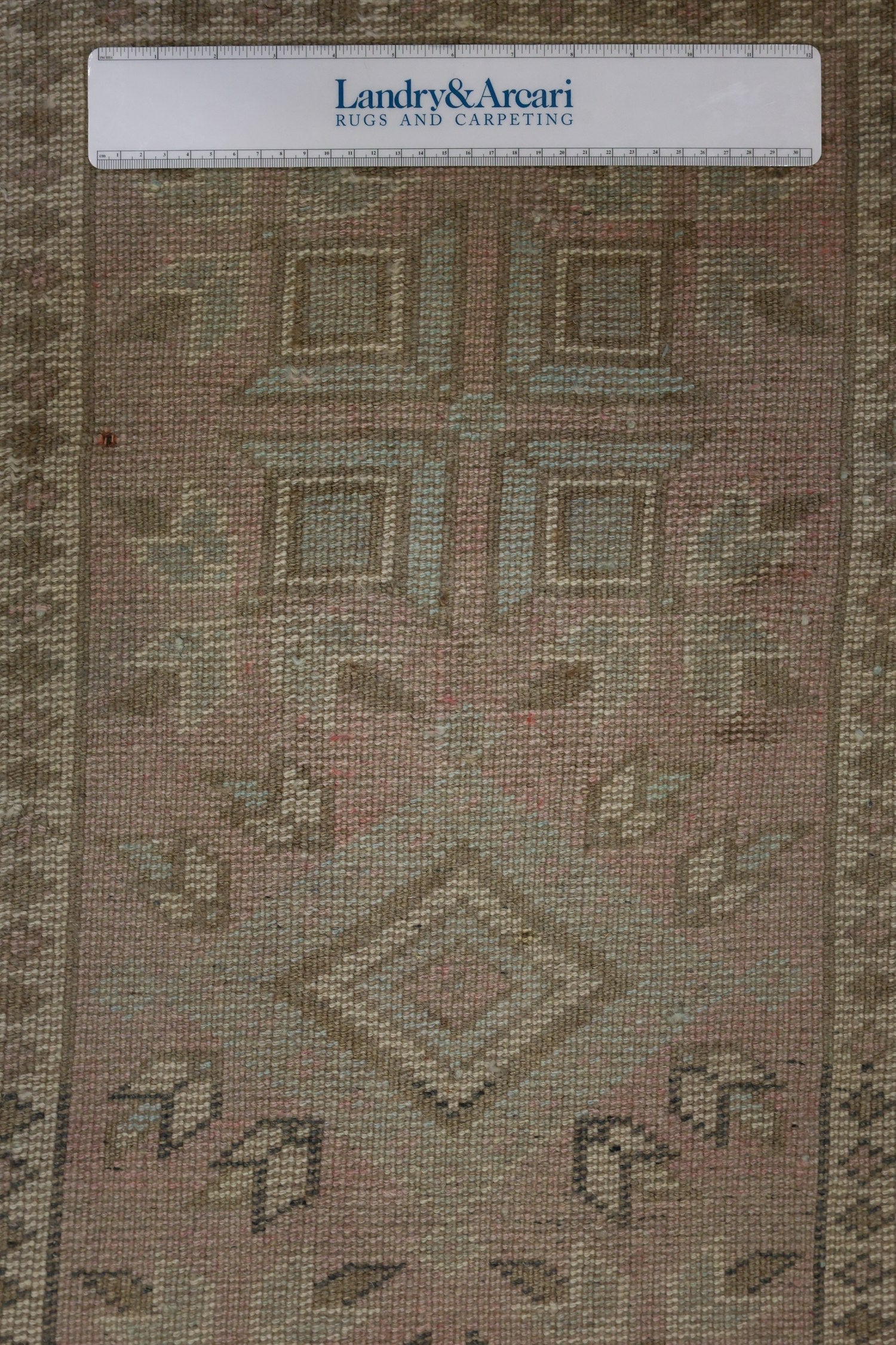 Vintage Sultanhan Handwoven Tribal Rug, J76702