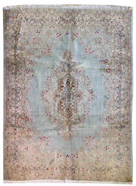 Antique Kerman Handwoven Traditional Rug