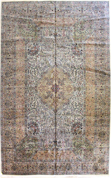 Lavar Handwoven Traditional Rug