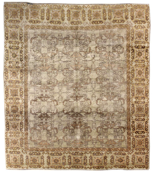 Loto Handwoven Traditional Rug