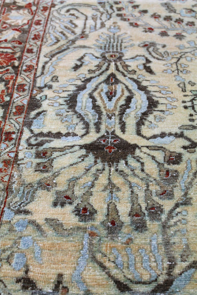 Vintage Sarouk Handwoven Traditional Rug, J58822