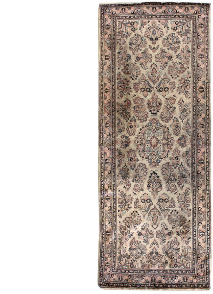 Antique Sarouk Handwoven Traditional Rug