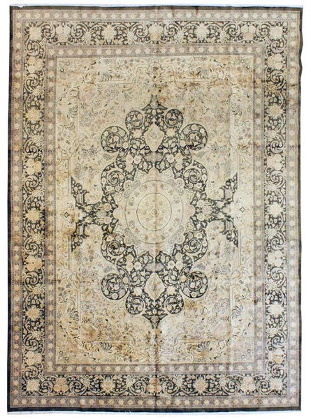 Tabriz Handwoven Traditional Rug