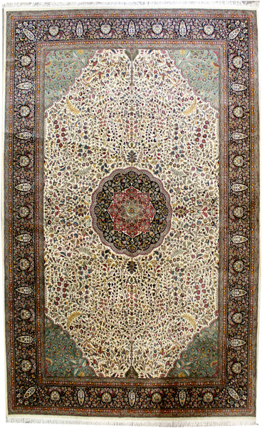 Tabriz Handwoven Traditional Rug