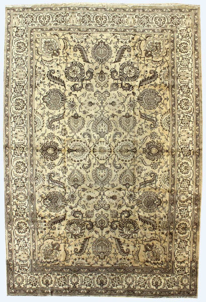 Antique Tabriz Handwoven Traditional Rug