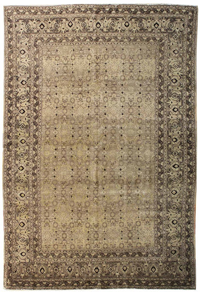 Antique Tabriz Handwoven Traditional Rug