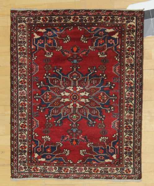 Vintage Tafresh Handwoven Traditional Rug