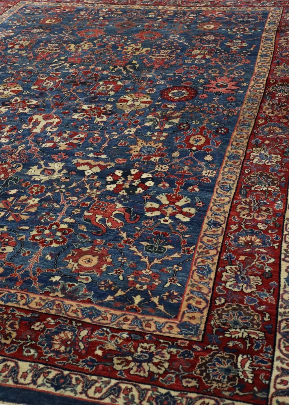 Bijar Handwoven Traditional Rug, J68069