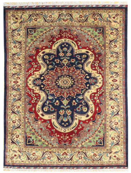 Kashan Handwoven Traditional Rug