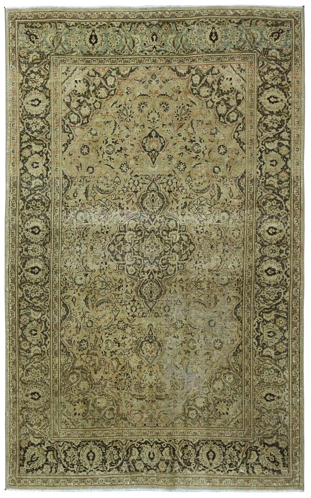 Vintage Keshan Handwoven Traditional Rug