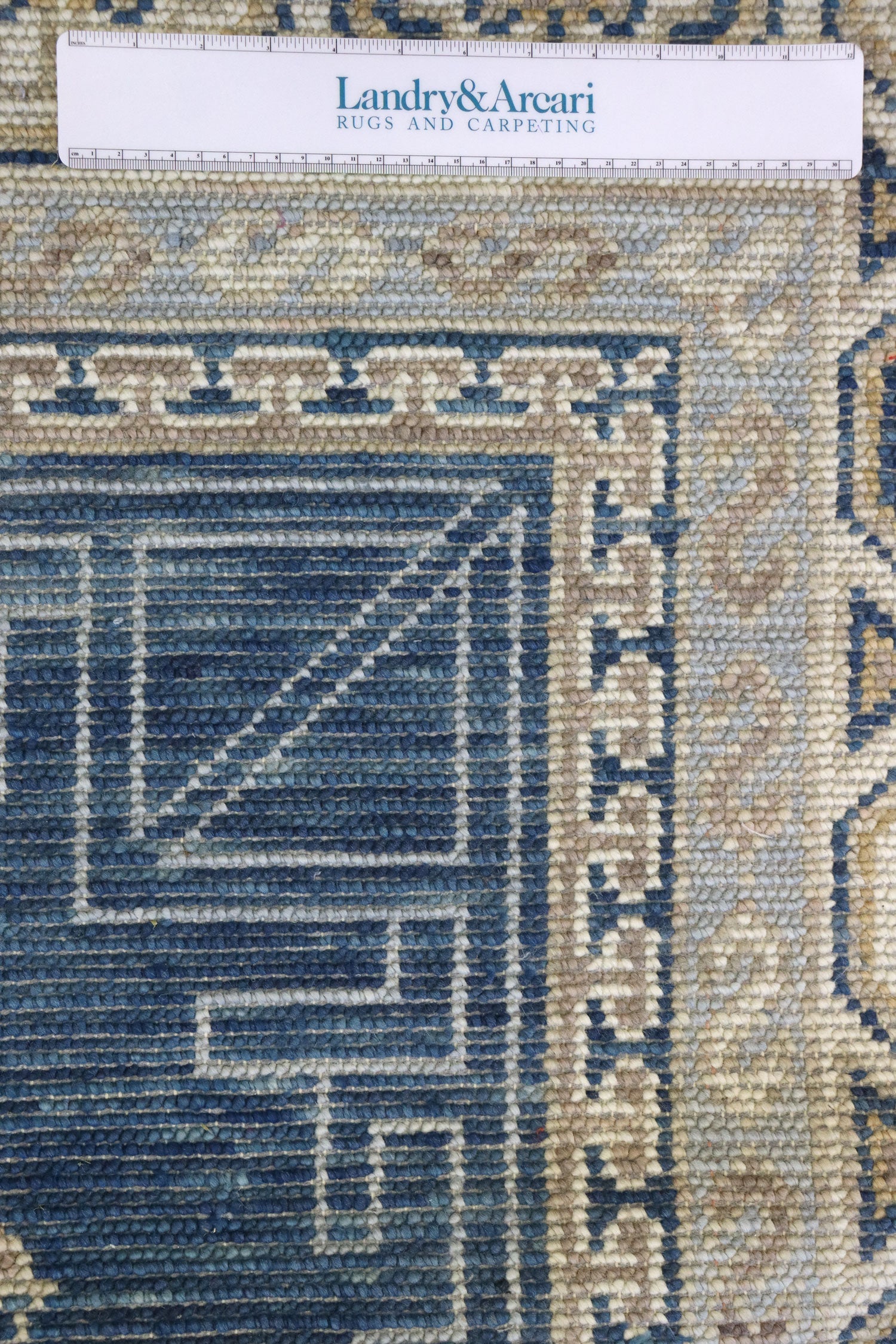 Khotan Handwoven Traditional Rug, J65684