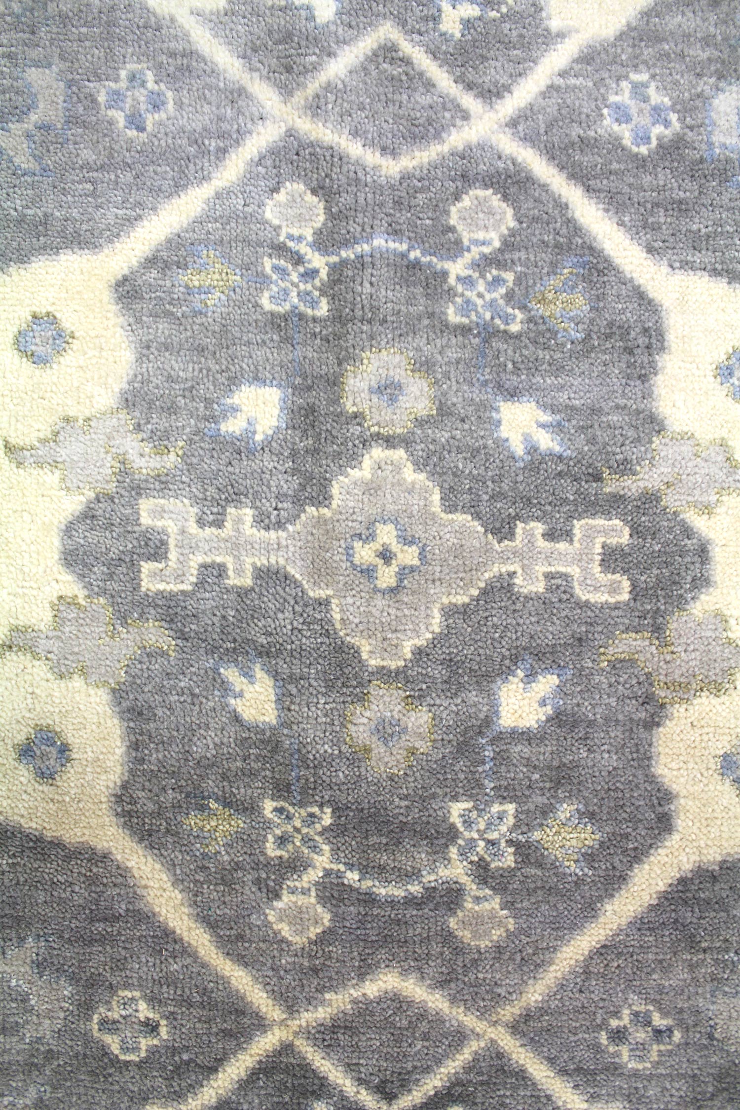 Oushak Handwoven Traditional Rug, J61608