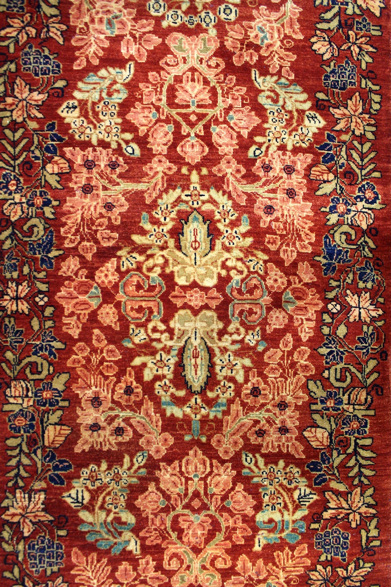 Antique Sarouk Handwoven Traditional Rug, JF8493