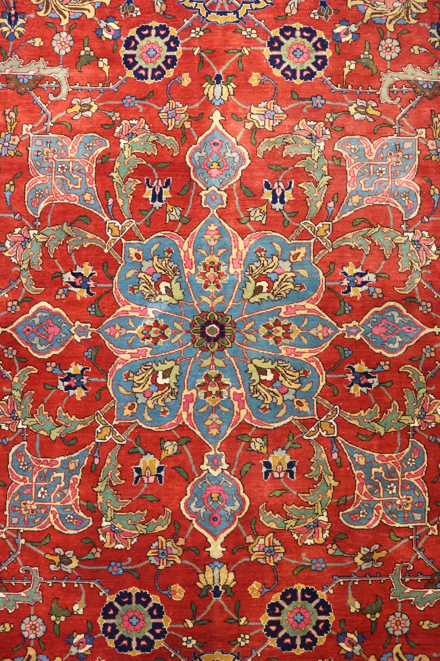 Antique Tabriz Handwoven Traditional Rug, J66267