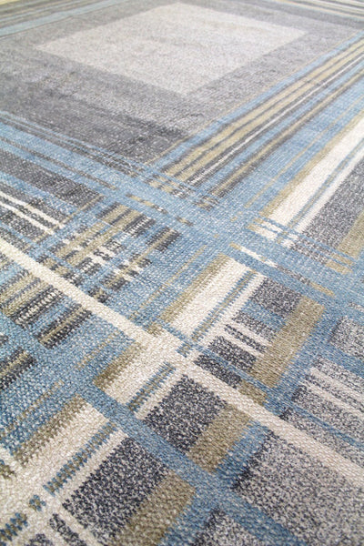 Plaid Handwoven Transitional Rug, J60263