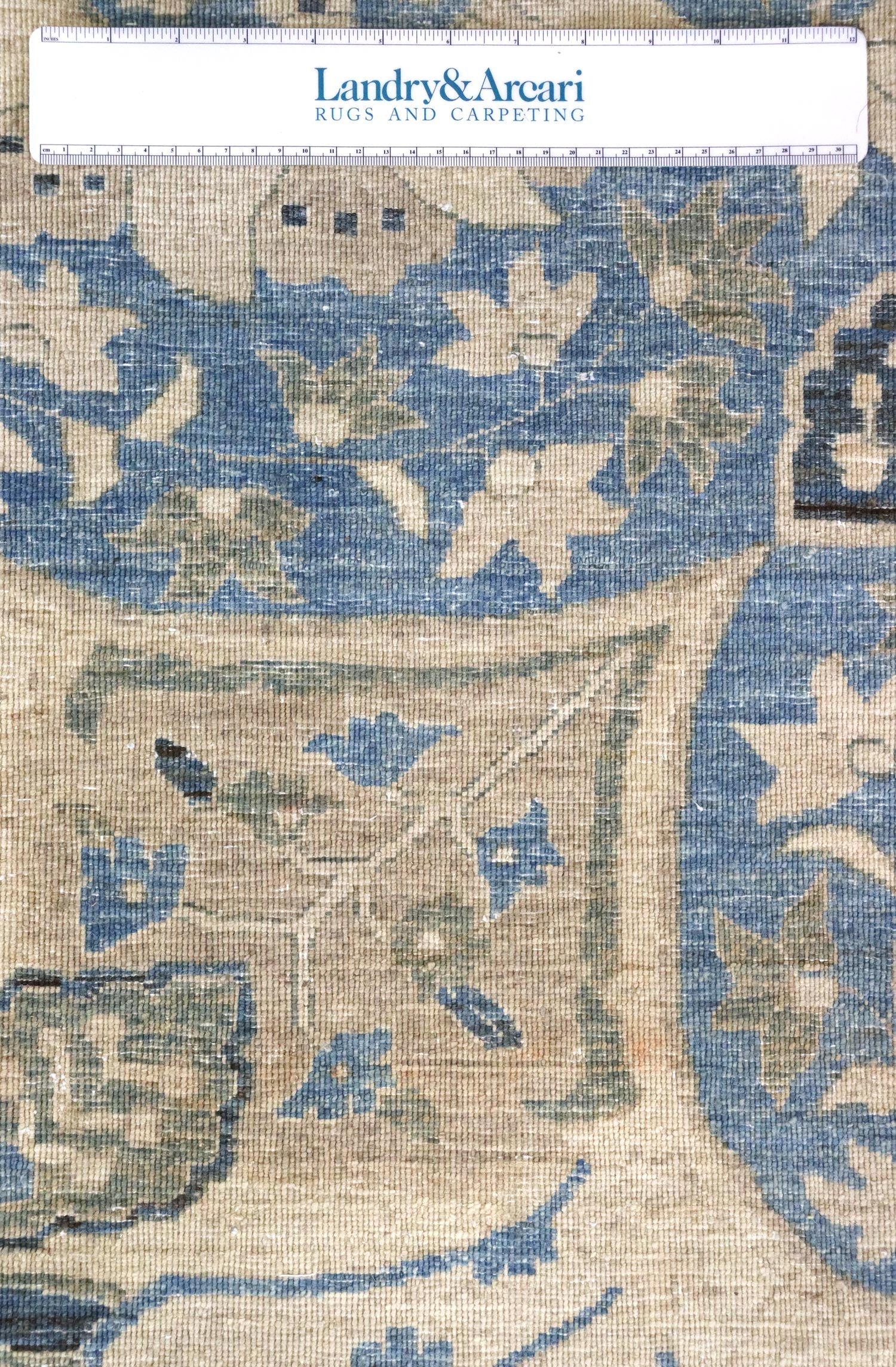 Serapi Handwoven Transitional Rug, J63853