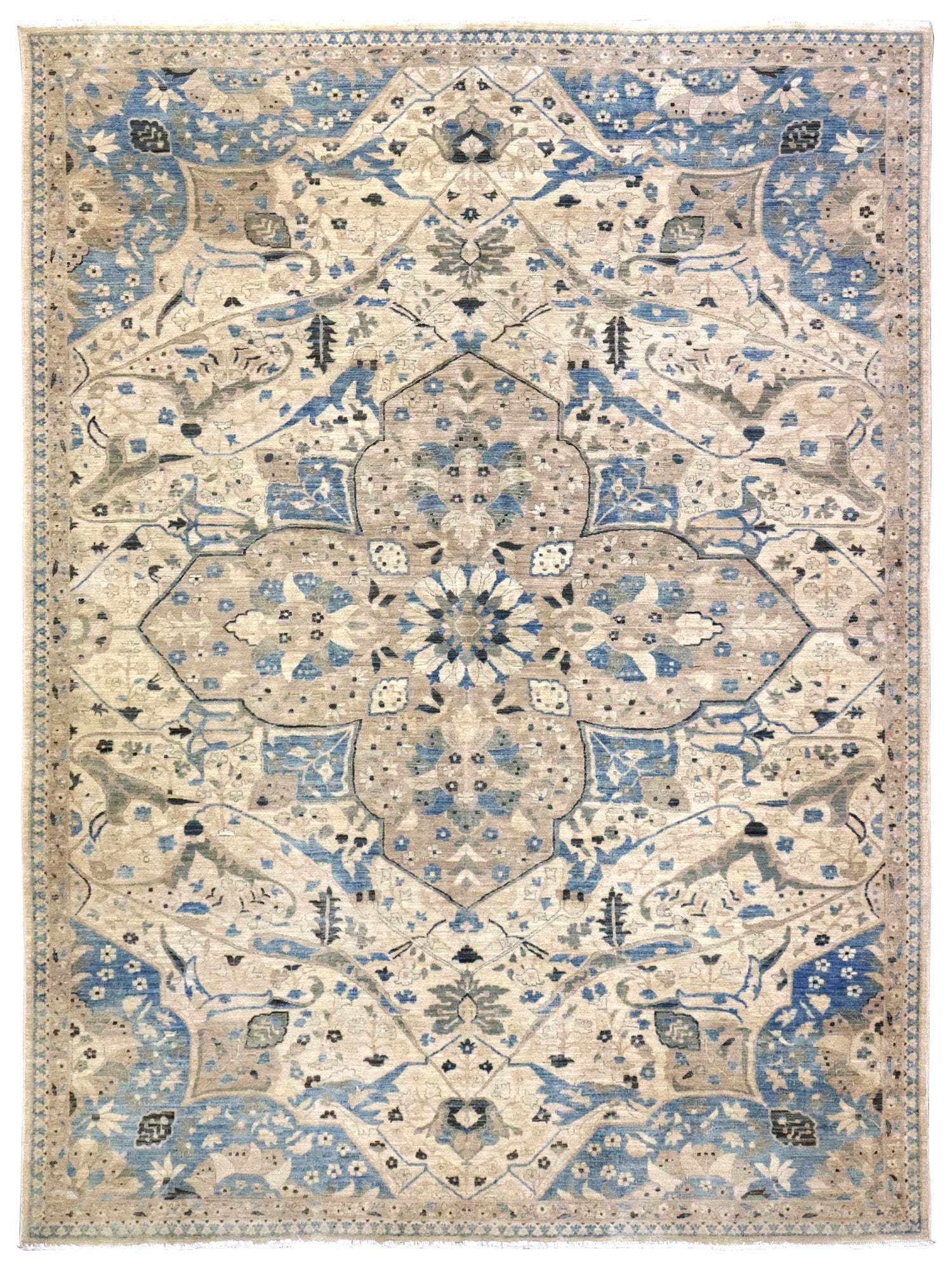 Serapi Handwoven Transitional Rug