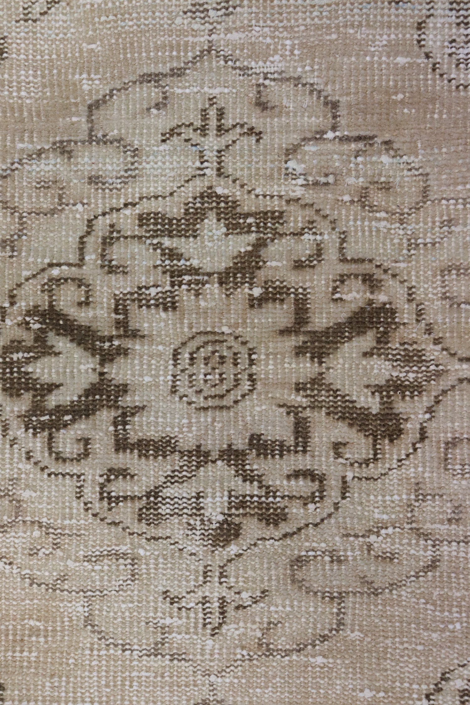 Vintage Sille Handwoven Transitional Rug, J66681