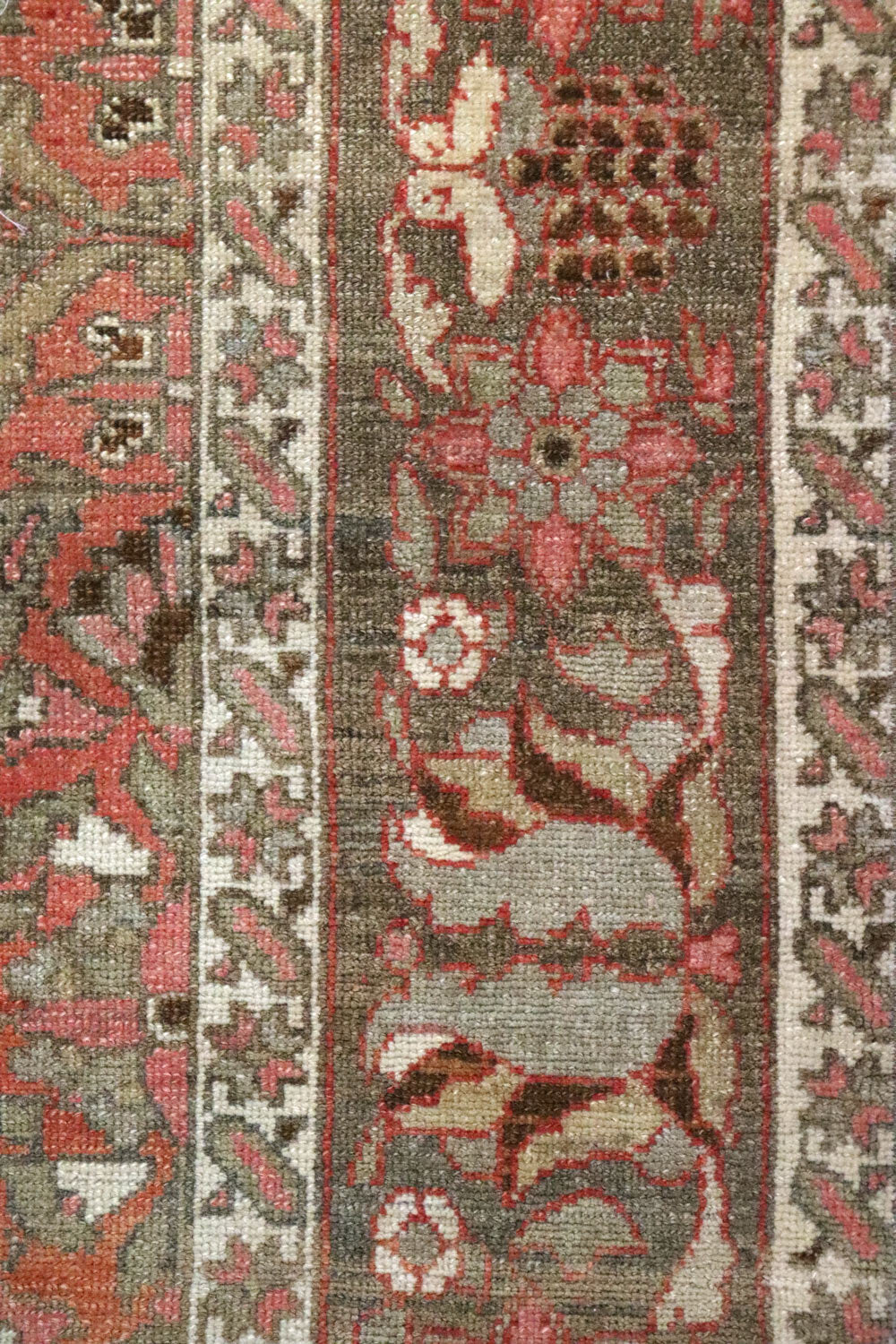 Vintage Bakhtiari Handwoven Tribal Rug, J67688