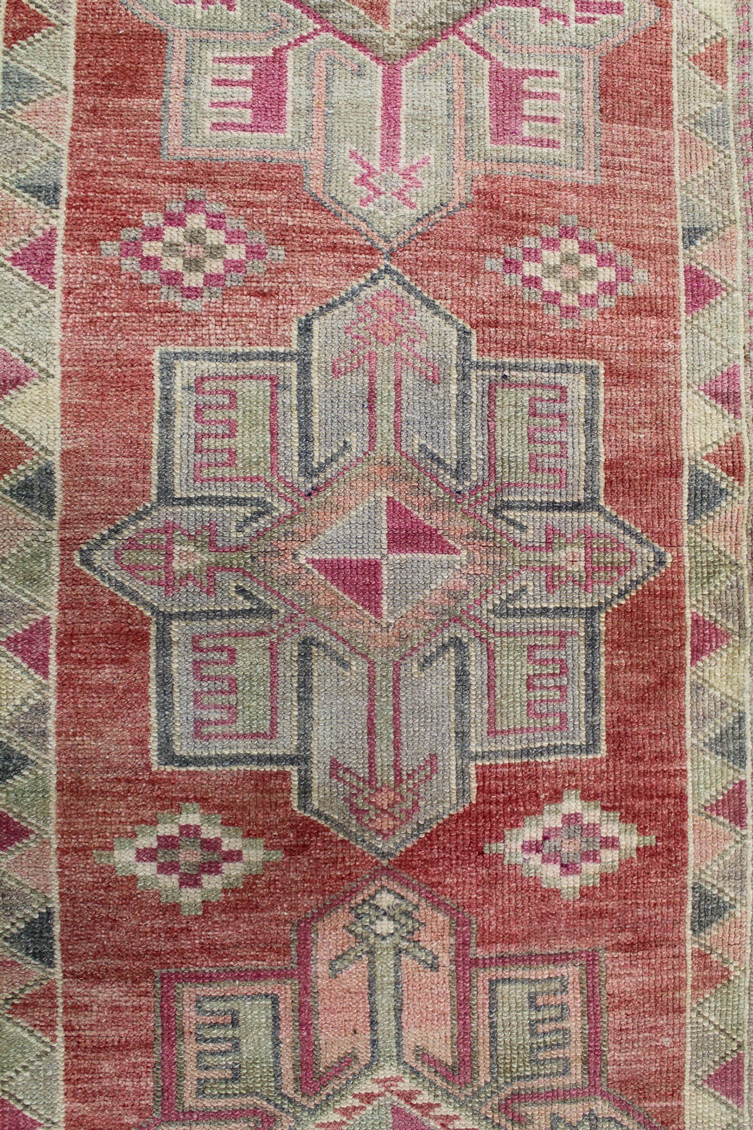 Vintage Herki Handwoven Tribal Rug, J63478