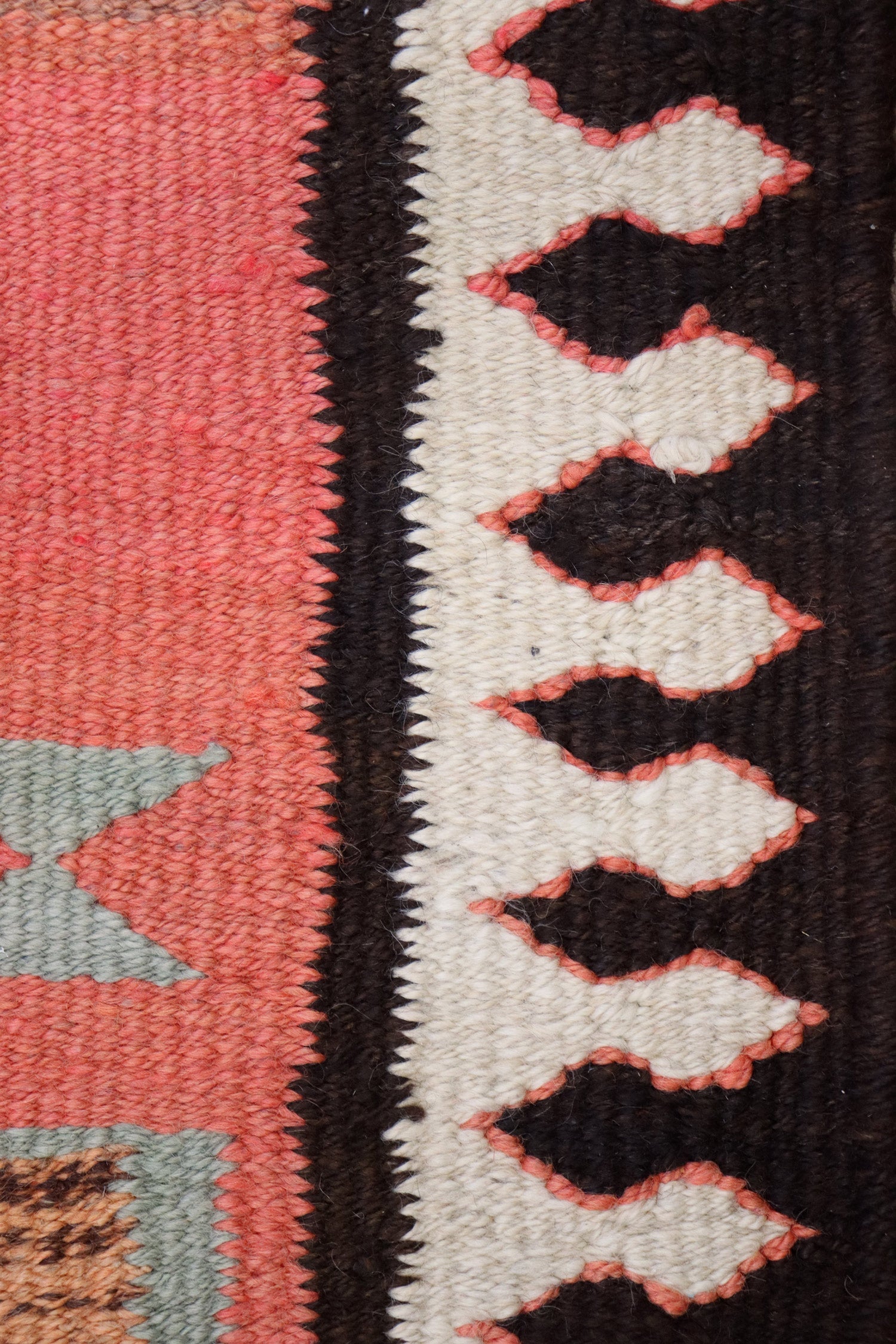 Vintage Herki Kilim Handwoven Tribal Rug, J66570