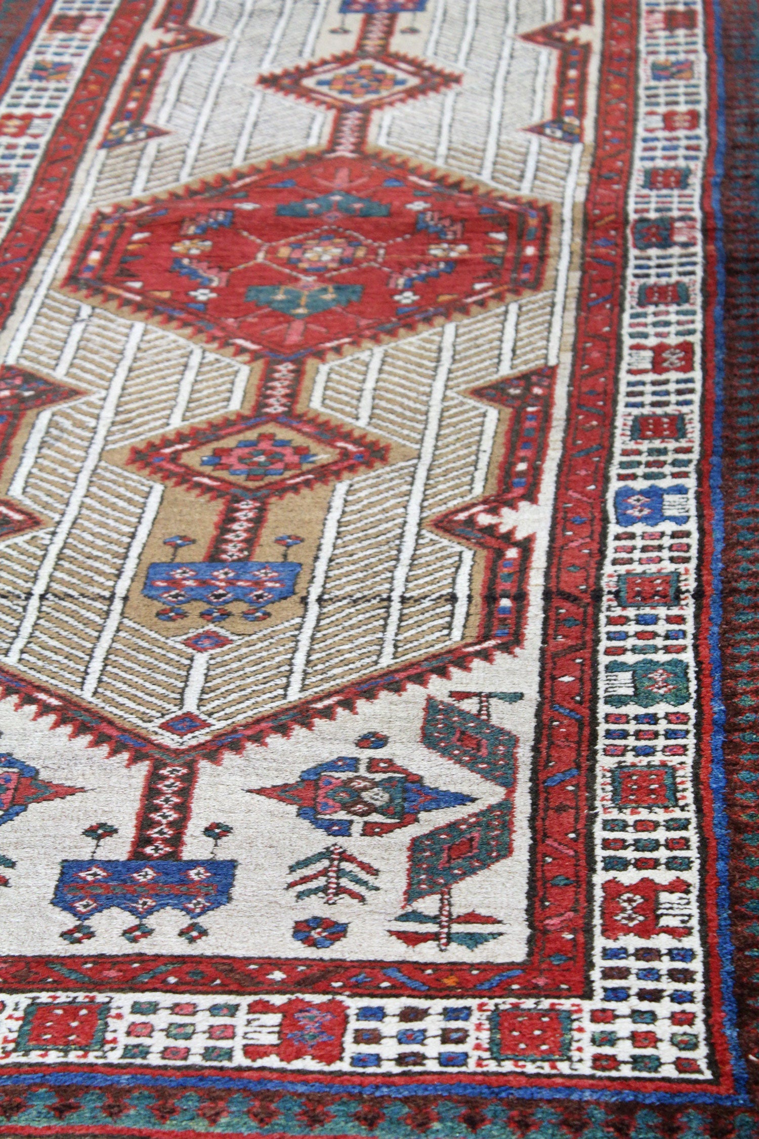 Antique Serab Handwoven Tribal Rug, JF8450